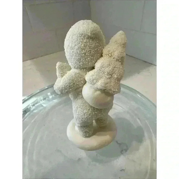 Department 56 Snowbabies Holding Small Tree With One On Back Christmas Winter - Picture 5 of 11